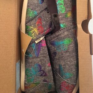 TOMS chambray rainbow butterfly